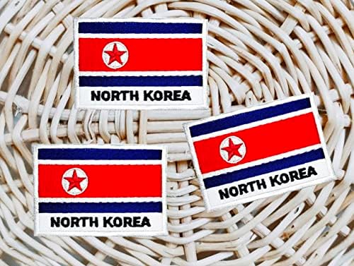 Поставени закрпи со знаме на Северна Кореја. Знамето на Северна Кореја извезено железо на закрпи Национално знаме на знамето