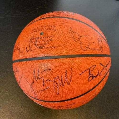 Тимот на Далас Маверикс во 1991-92 година потпиша Спалдинг НБА игра кошарка Авто ЈСА Коа - Автограмски кошарка