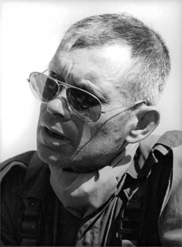 Гроздобер фотографија на портрет на полковник Jeanан Germермен Салван.