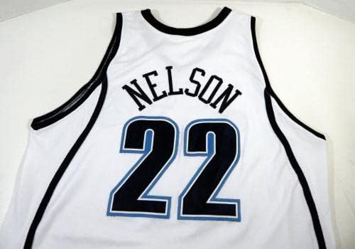 2005-06 Јута azzез Спенсер Нелсон 22 Игра издадена Бела Jerseyерси 48 DP13859 - НБА игра користена