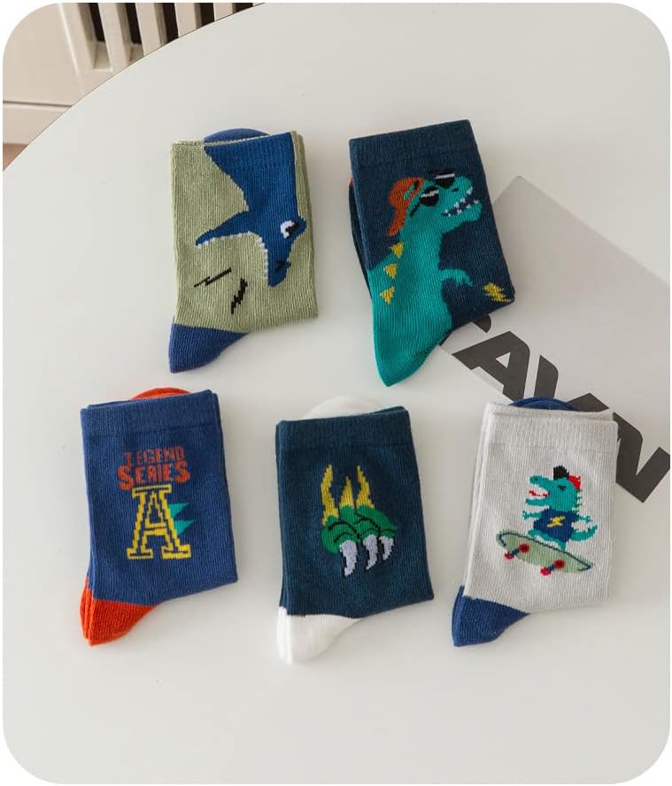 СКОКАЊЕ ЧОВЕК Мали Деца Момчиња Забава Новина Дизајн Екипажот Памучни Чорапи 5 Пакет