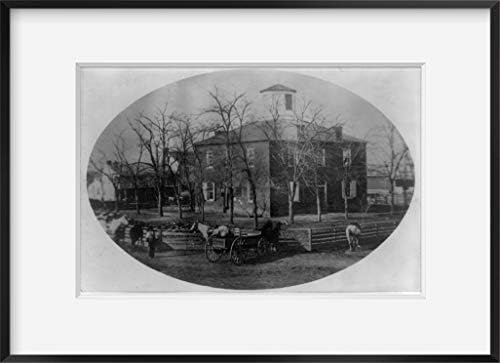 Бесконечни фотографии 1915 Фото стариот суд во округот Френклин, Илиноис Екстериер на судницата со коњи и вагон. Локација: Бентон,