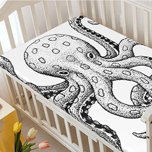 Октопод тематски вграден креветче за креветчиња, стандарден душек за креветчиња, вграден лист за деца, душеци со душеци - одлично за момче