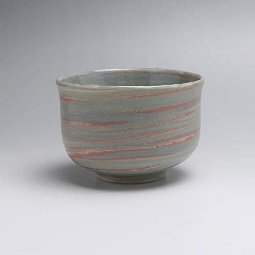 Matcha Chawan Teabowl направен од Комеи Кото. Hagiware, јапонски керамички кмед.