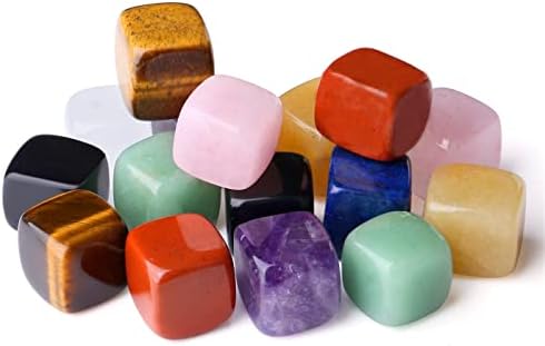Лековити кристали за лекување поставени природни камења роза кварц аметистички скапоцени камења најголемиот дел полиран коцка