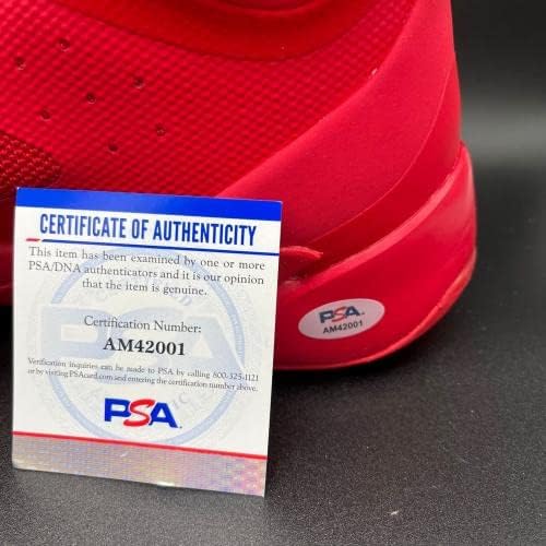 Лука Дончиќ потпиша чевли ПСА/ДНК автограмирана - автограмирани патики во НБА