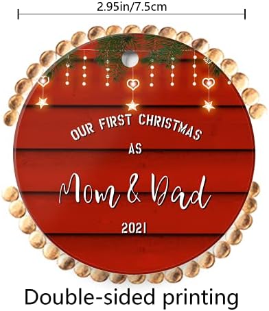 Waytindow 2021 Божиќни украси Божиќни украси Керамички кружни украси за новогодишни елка Орнамент 3in Нашиот прв Божиќ како мајка и тато 2021 година
