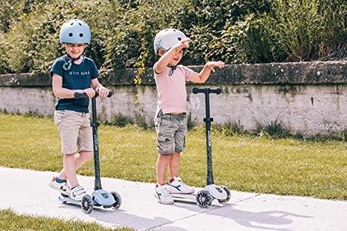 Scoot and Ride | Мат финиш Бебе шлем со прилагодливи ленти | Големини мали-средни | Вклучува LED безбедносно светло и меко руно подлога за дополнителна заштита